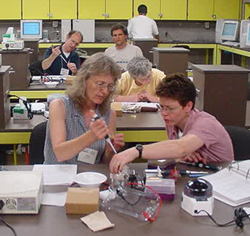 ABLE 2015 Boston: MiniOne Team Hosts Gel Electrophoresis Workshop